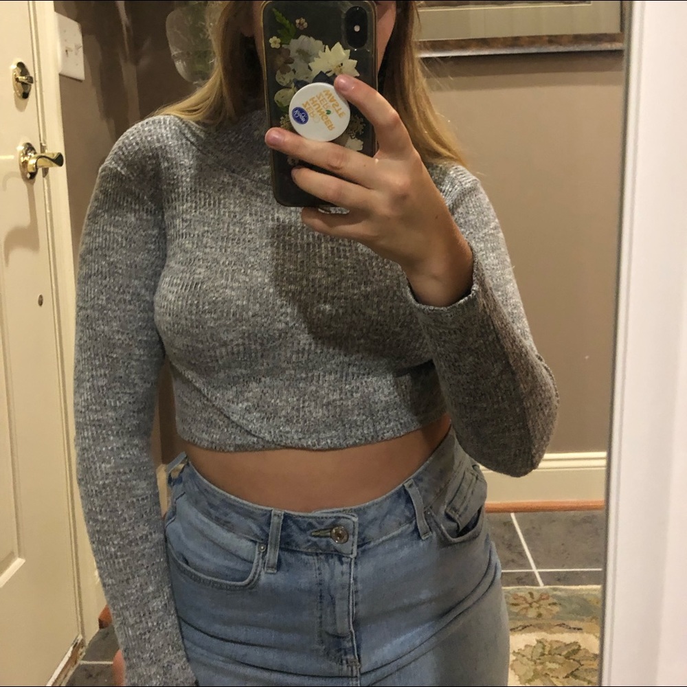 Long Sleeve Sweater Crop